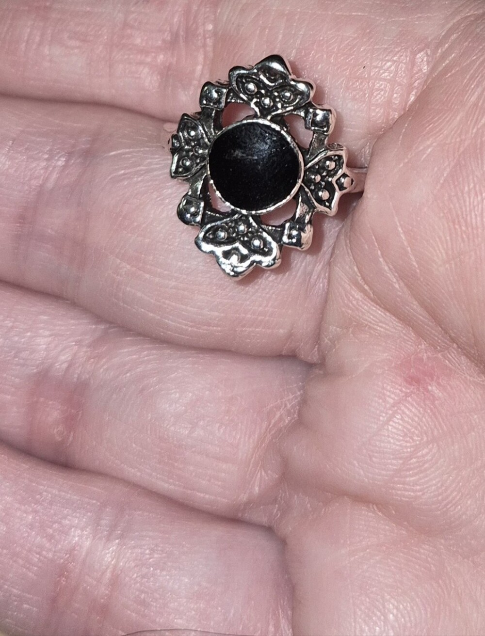 Silver Tone Boho Ring With Black Center Size 6